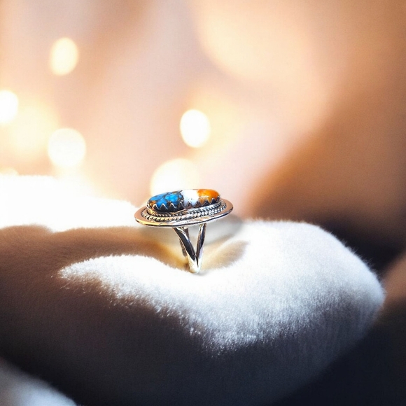 Sterling Silver Spiny Oyster & Turquoise Ring (Size 8) - Picture 9 of 9